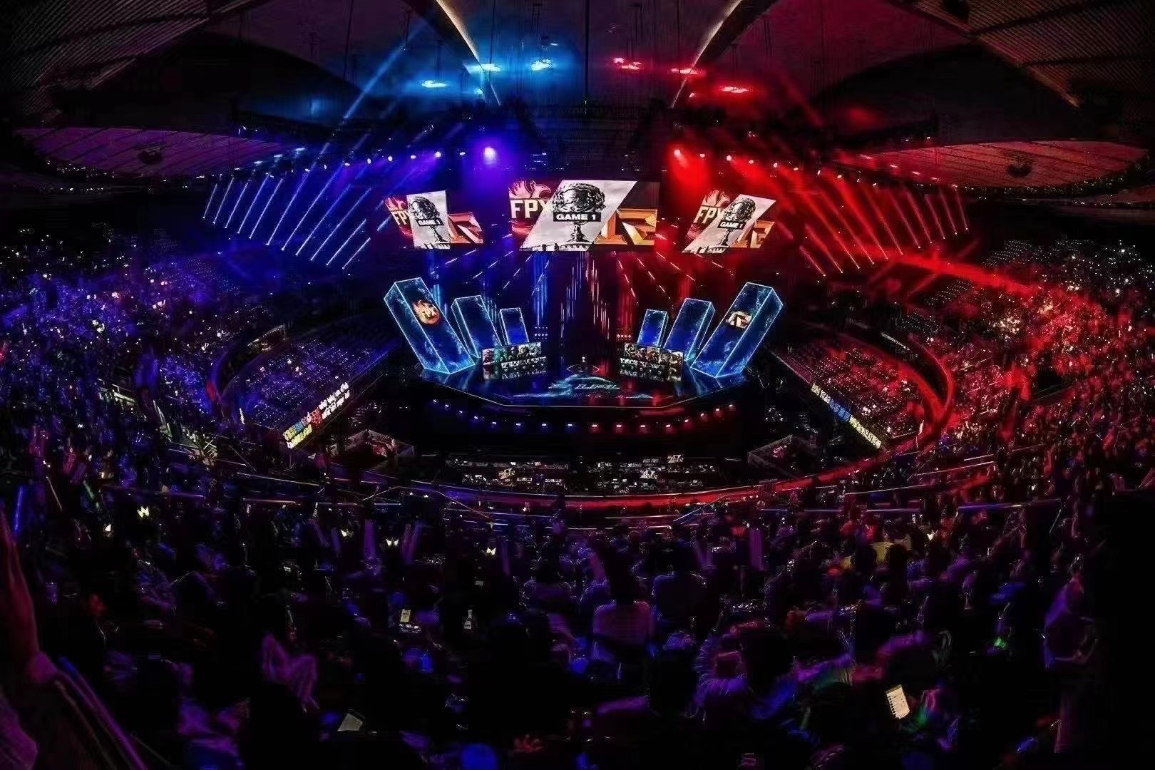 2025年LPL决赛上海站：梅赛德斯-奔驰文化中心电竞赛事购票信息全攻略